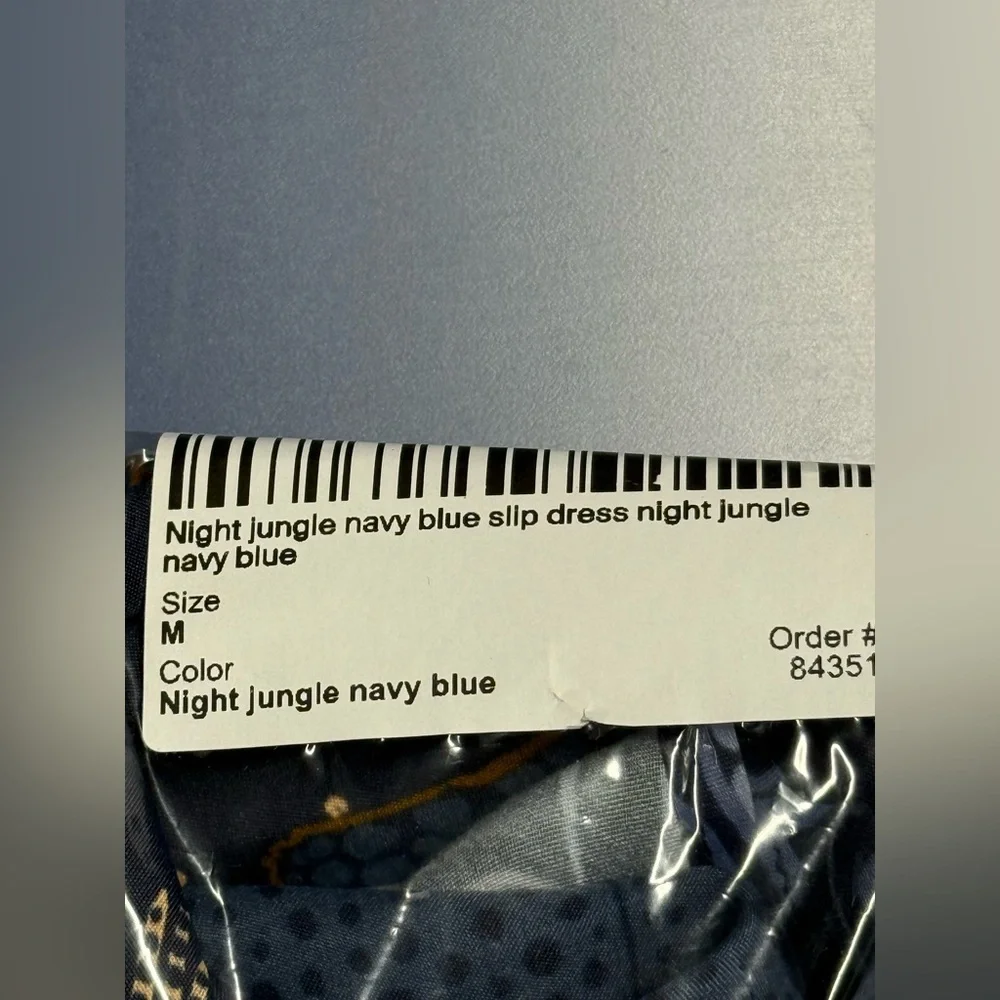 FARM Rio Blue Floral Maxi Dress Size M NWT - Picture 5 of 6